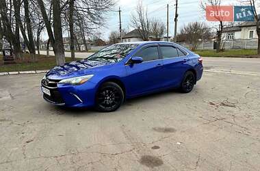 Седан Toyota Camry 2015 в Прилуках