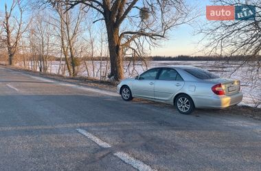 Седан Toyota Camry 2003 в Киеве