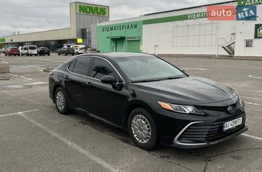 Седан Toyota Camry 2022 в Києві