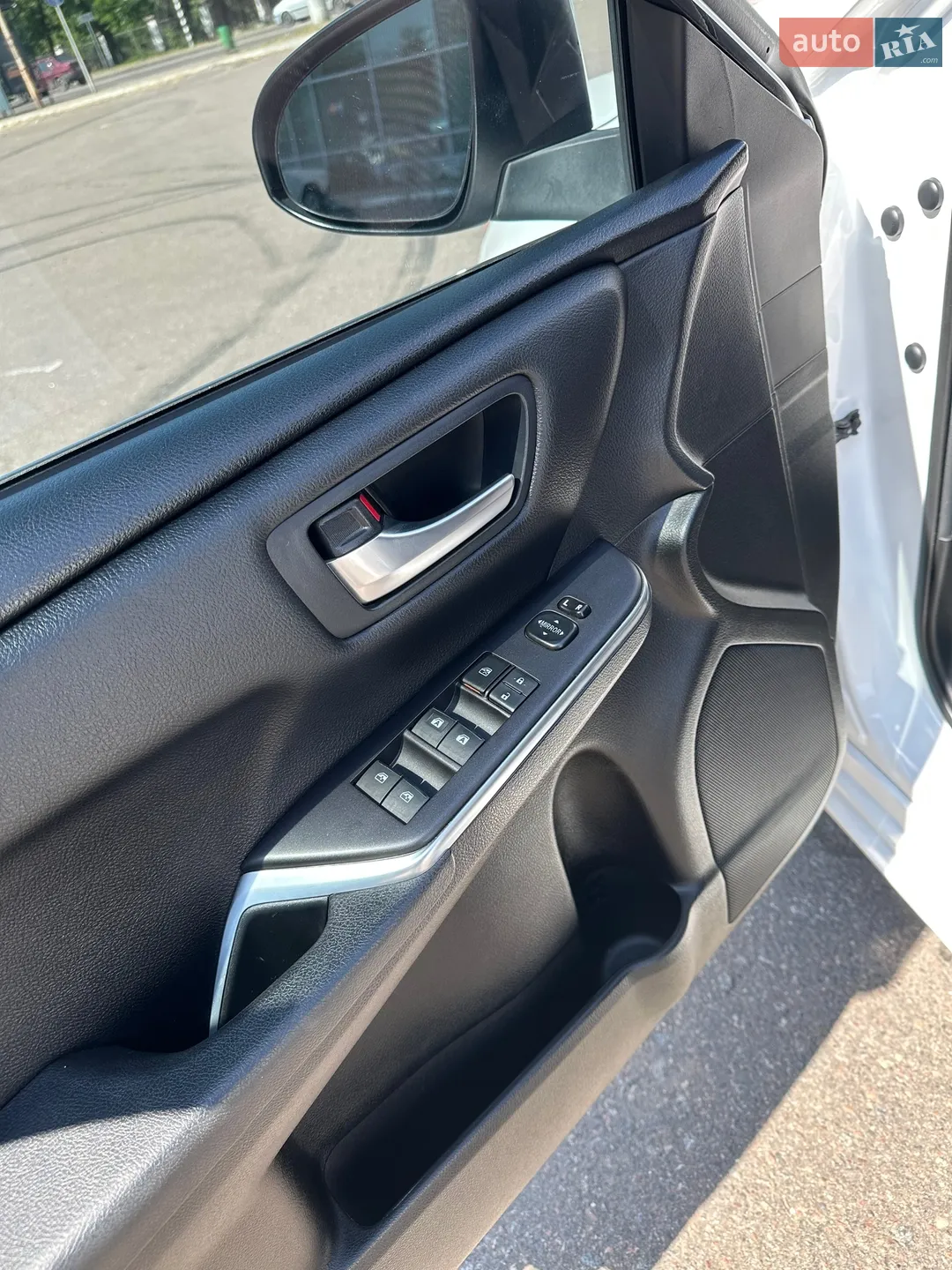 2016 Toyota Camry - мініатюра 13