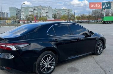 Седан Toyota Camry 2021 в Запорожье