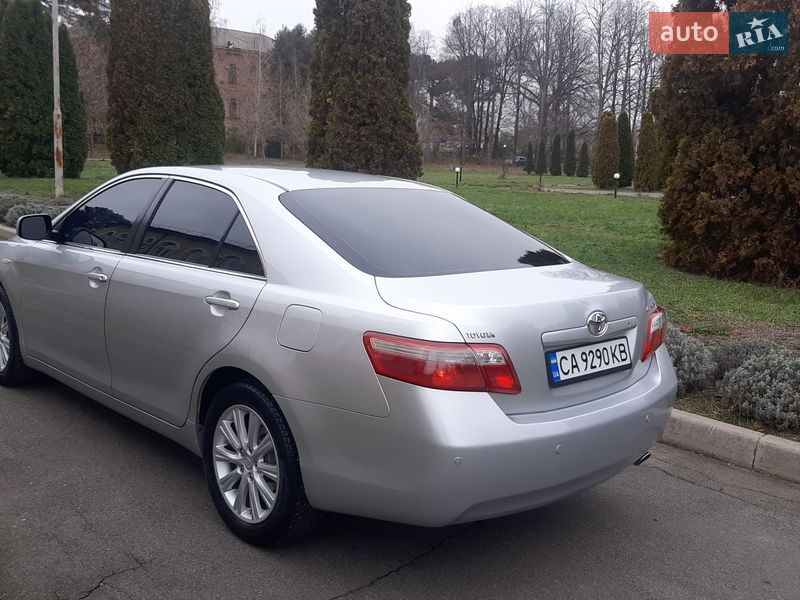 Седан Toyota Camry 2007 в Умані