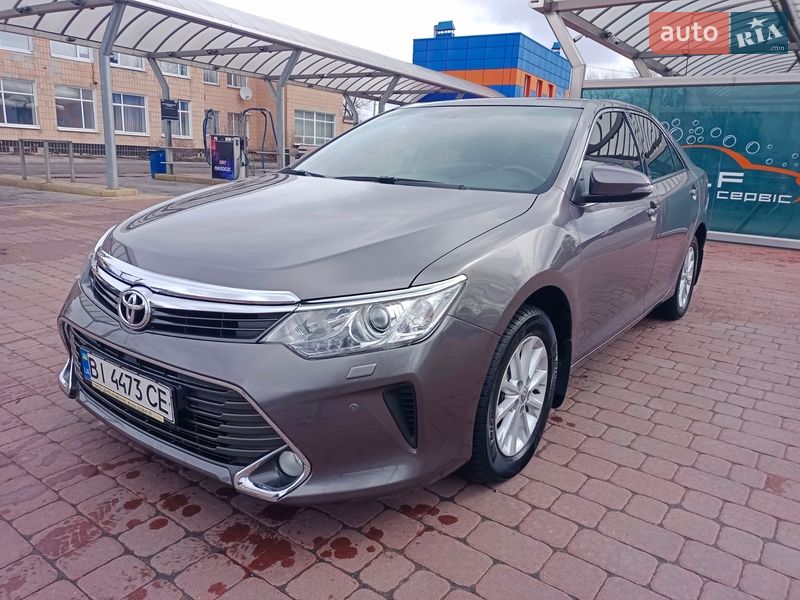 Toyota Camry 2015
