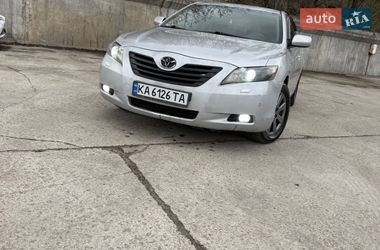 Седан Toyota Camry 2007 в Киеве