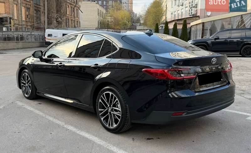 Седан Toyota Camry 2024 в Киеве фото 4 Седан Toyota Camry 2024 в Киеве