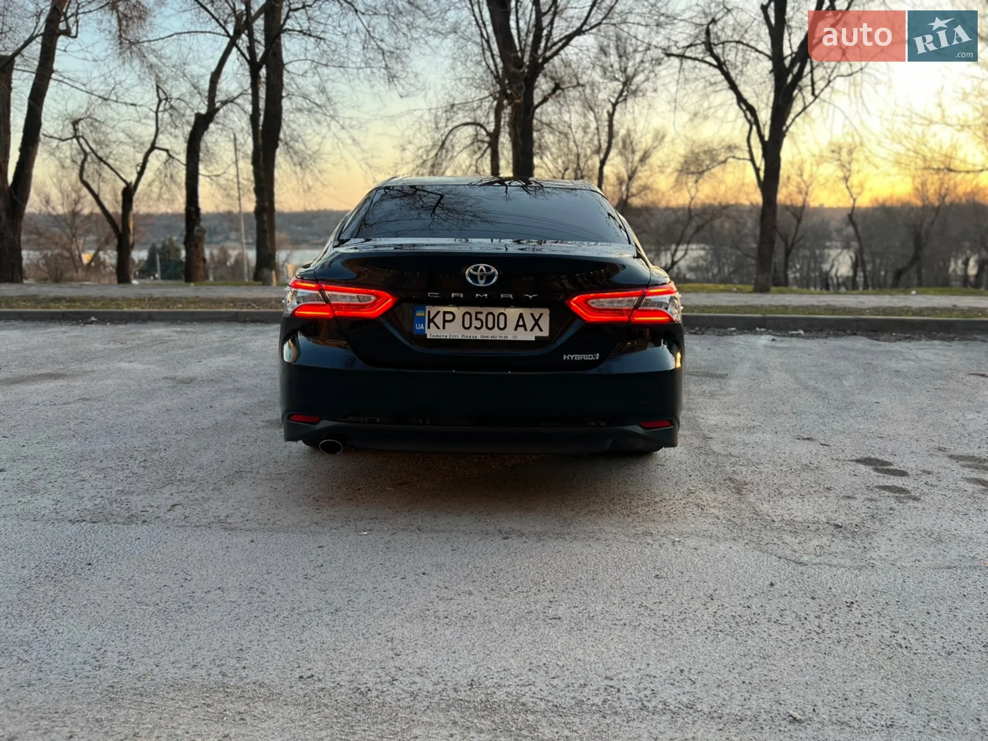 2020 Toyota Camry - мініатюра 4