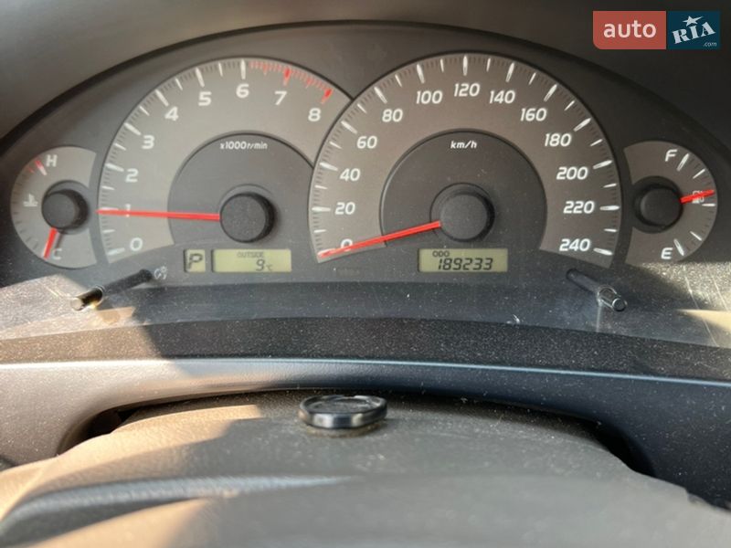 Седан Toyota Camry 2007 в Черновцах