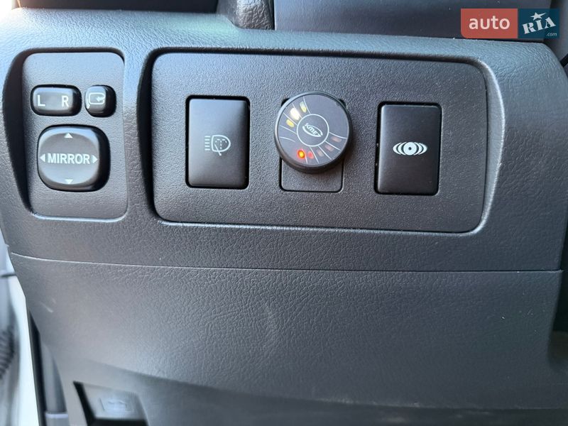 Седан Toyota Camry 2007 в Рівному