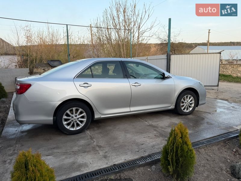 Седан Toyota Camry 2011 в Ямполе фото 17 Седан Toyota Camry 2011 в Ямполе