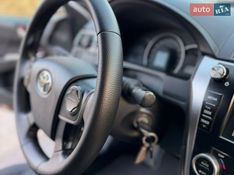 Седан Toyota Camry 2011 в Ямполе фото 52 Седан Toyota Camry 2011 в Ямполе