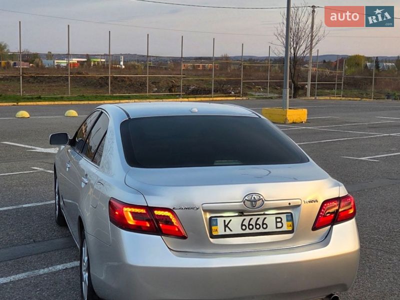 Седан Toyota Camry 2010 в Черновцах фото 7 Седан Toyota Camry 2010 в Черновцах