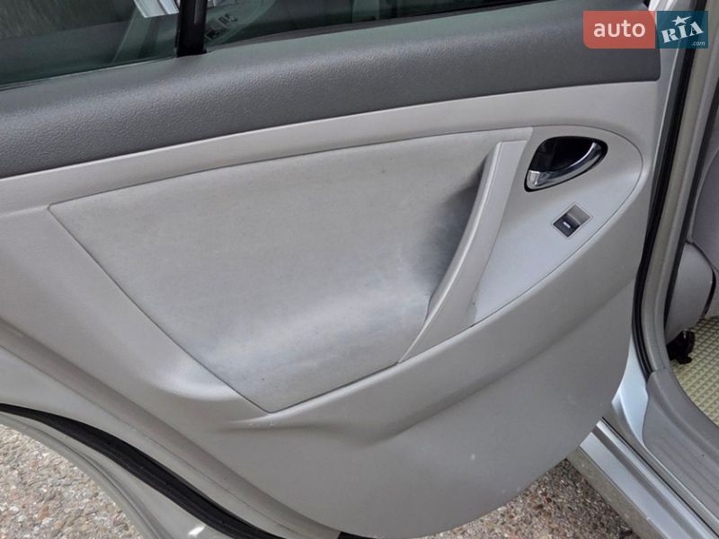 Седан Toyota Camry 2010 в Черновцах фото 18 Седан Toyota Camry 2010 в Черновцах