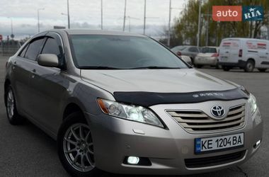 Седан Toyota Camry 2008 в Днепре