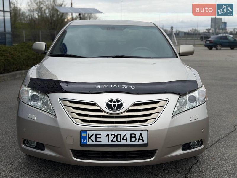 Седан Toyota Camry 2008 в Дніпрі