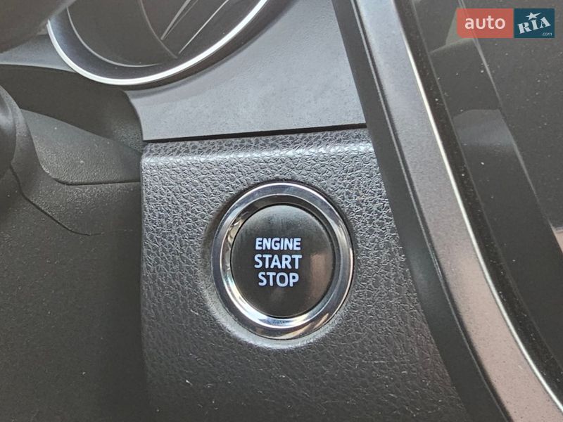 Седан Toyota Camry 2019 в Киеве фото 37 Седан Toyota Camry 2019 в Киеве