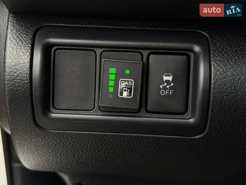 Седан Toyota Camry 2013 в Днепре