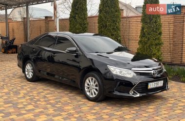 Седан Toyota Camry 2015 в Житомире