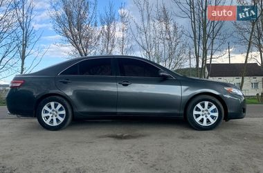 Седан Toyota Camry 2009 в Кременці