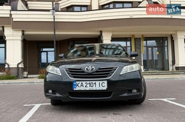 Седан Toyota Camry 2008 в Києві