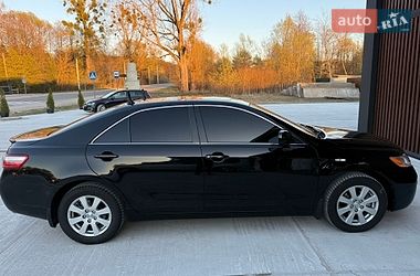 Седан Toyota Camry 2008 в Львове