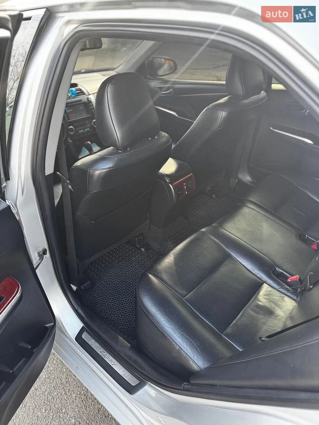 2011 Toyota Camry - мініатюра 13