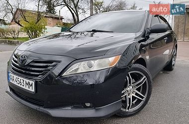 Седан Toyota Camry 2007 в Харькове