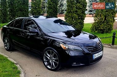 Седан Toyota Camry 2006 в Кропивницком