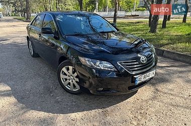 Седан Toyota Camry 2006 в Кривом Роге