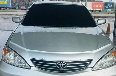 Седан Toyota Camry 2002 в Сумах