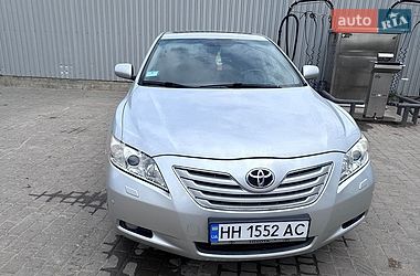 Седан Toyota Camry 2008 в Одессе