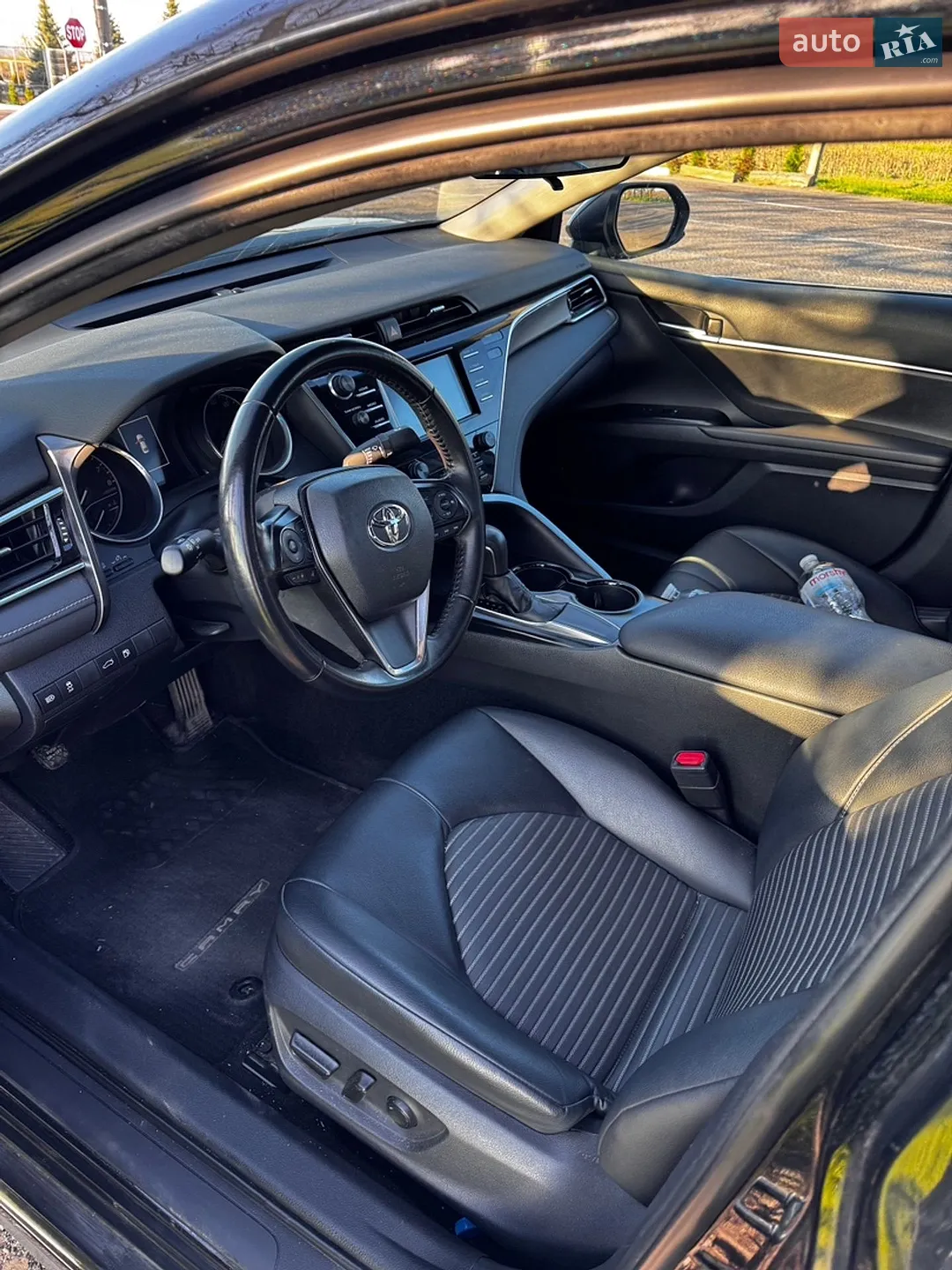 2018 Toyota Camry - мініатюра 10