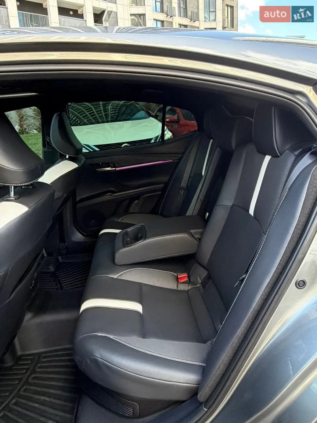 2024 Toyota Camry - мініатюра 21