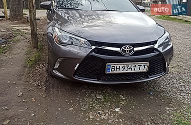 Седан Toyota Camry 2015 в Миколаєві