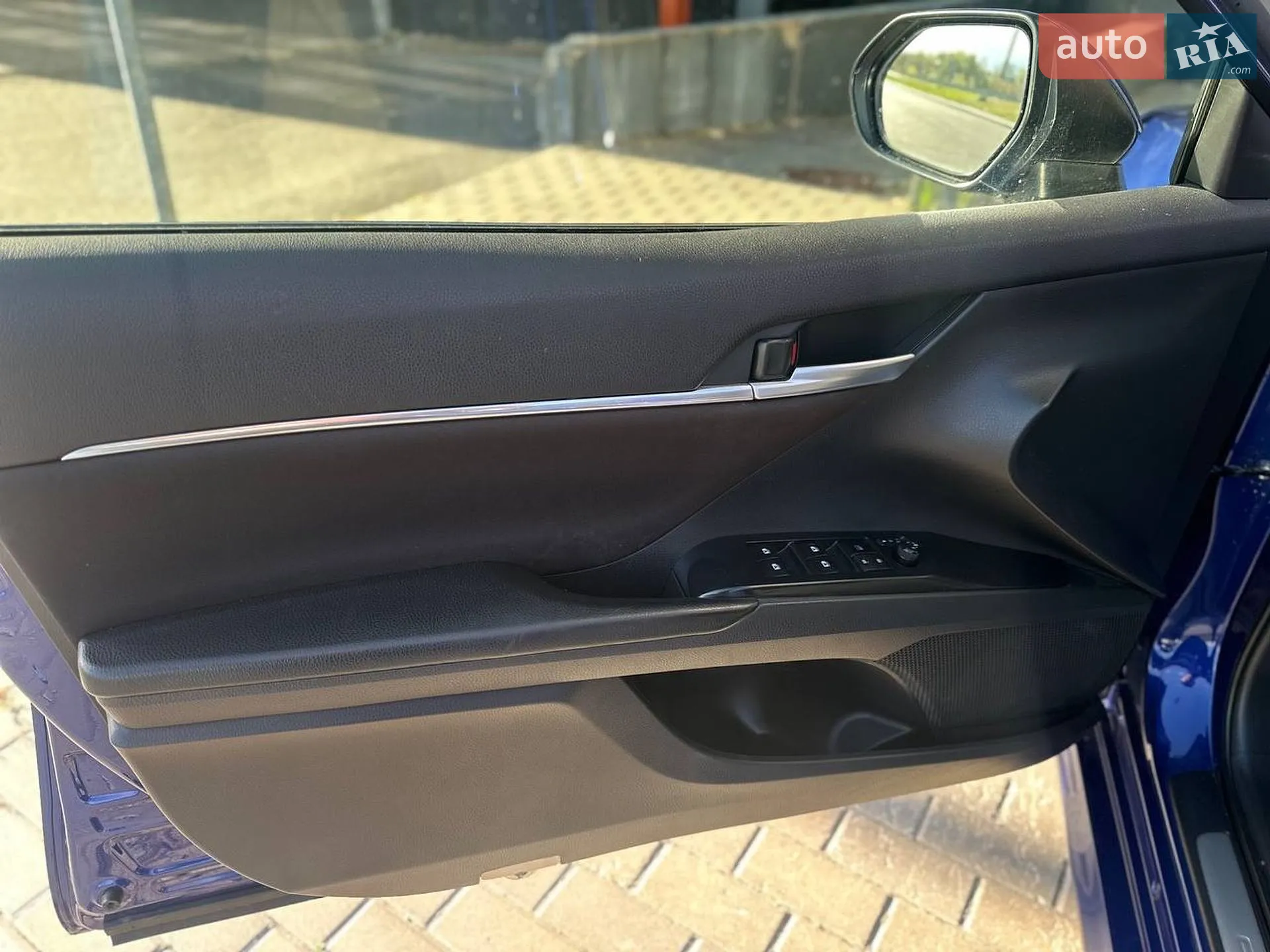 2020 Toyota Camry - мініатюра 13