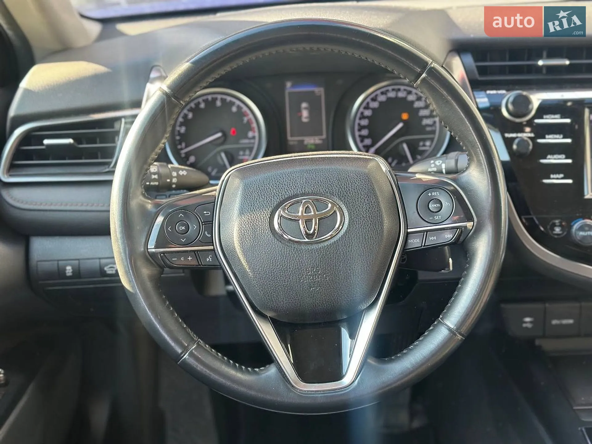 2020 Toyota Camry - мініатюра 16