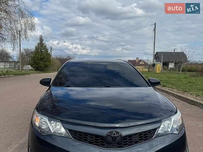 Toyota Camry 2013