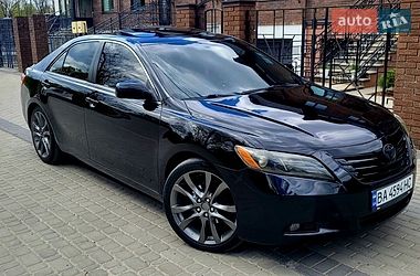 Седан Toyota Camry 2006 в Кропивницькому