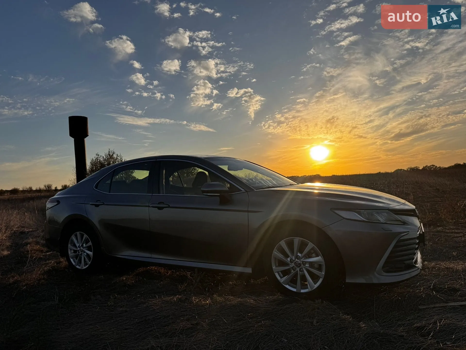 2023 Toyota Camry - мініатюра 3