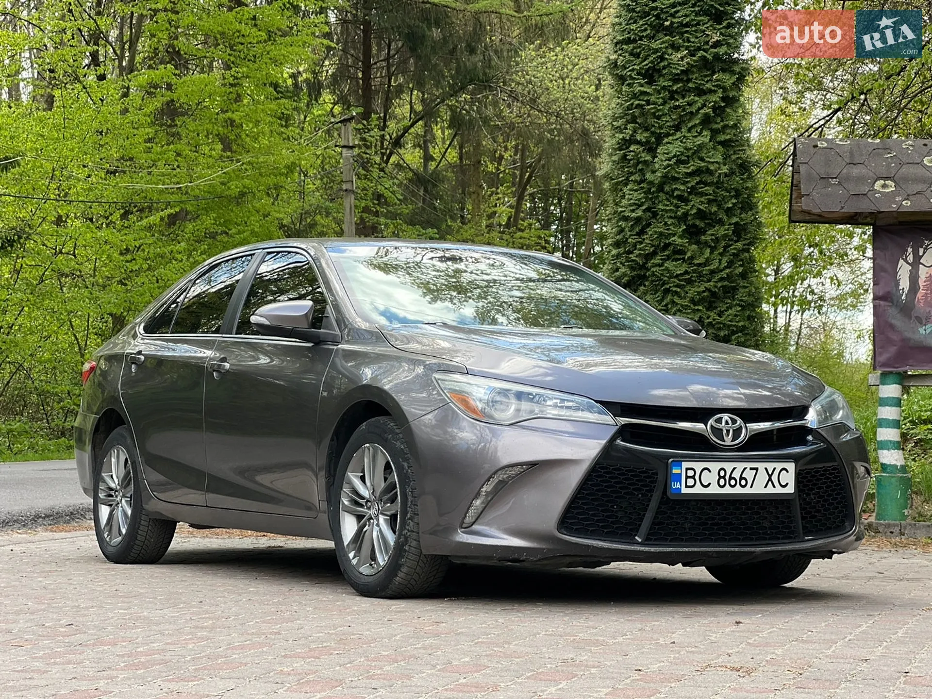 2016 Toyota Camry - мініатюра 17