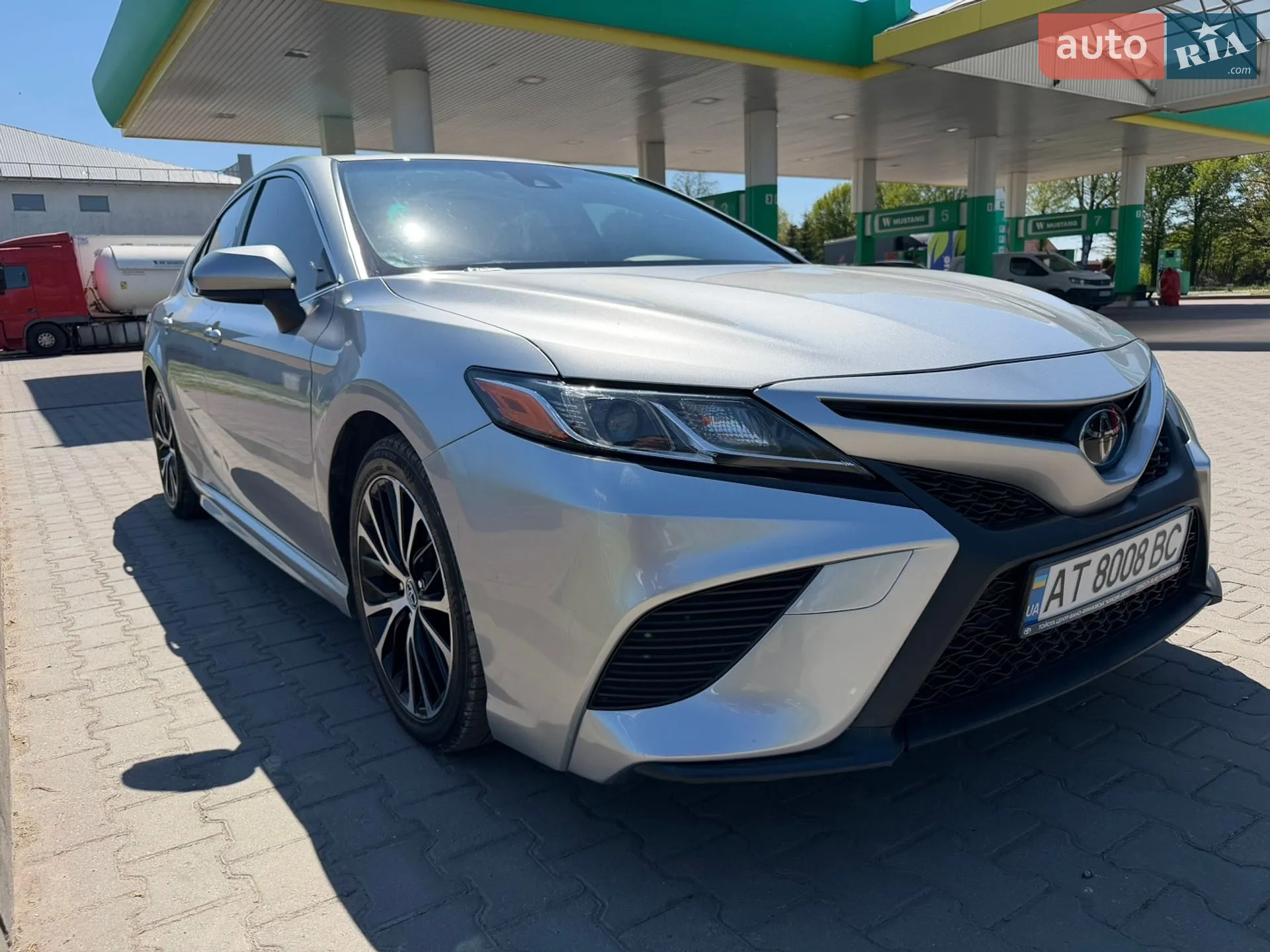 2017 Toyota Camry - мініатюра 3