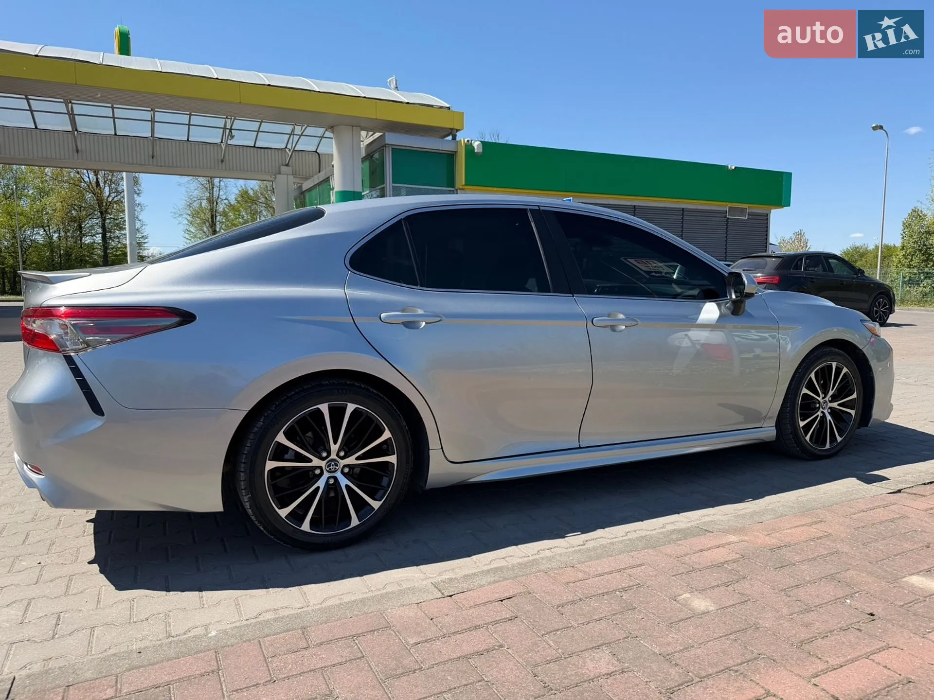2017 Toyota Camry - мініатюра 4