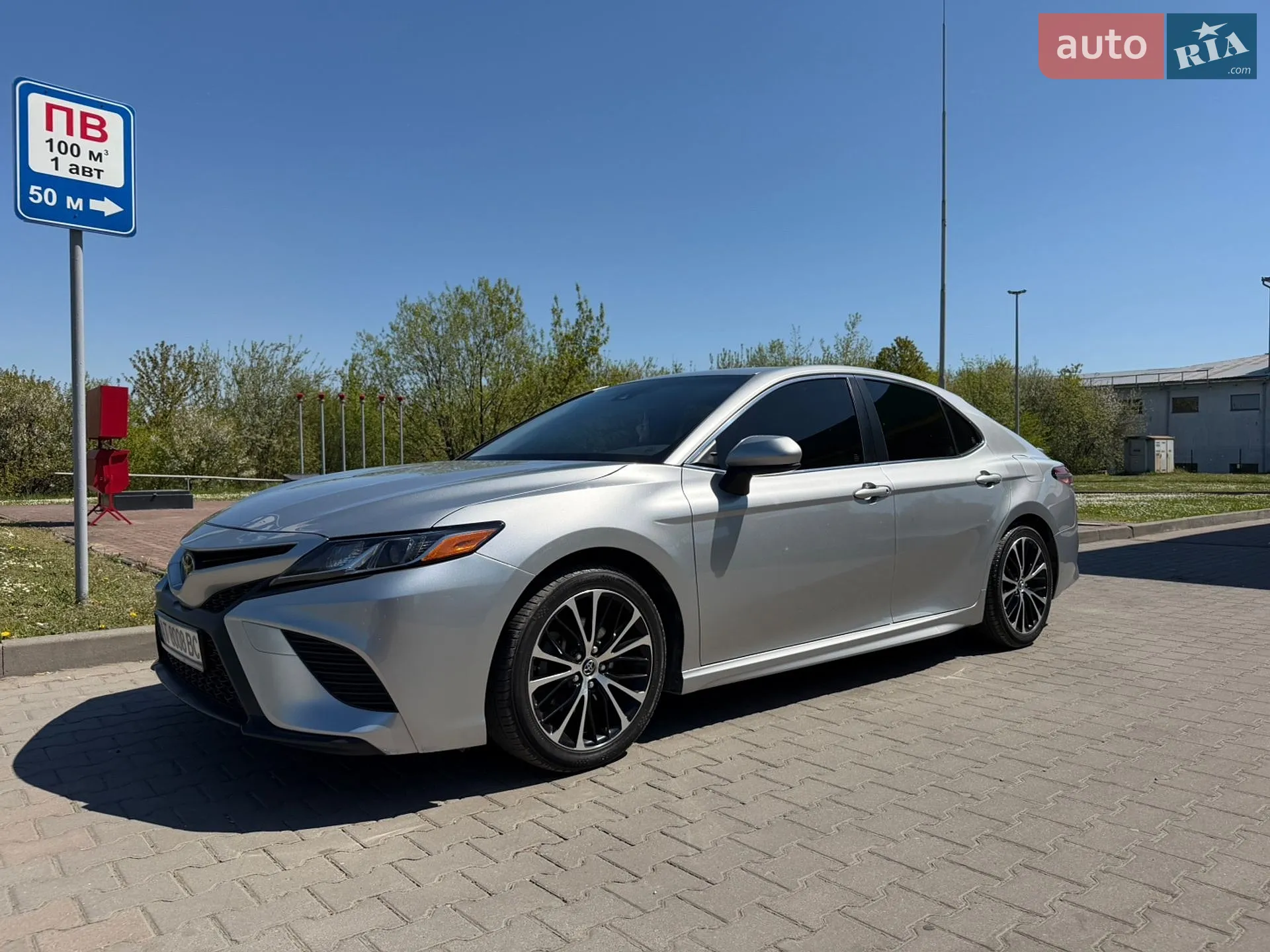 2017 Toyota Camry - мініатюра 9