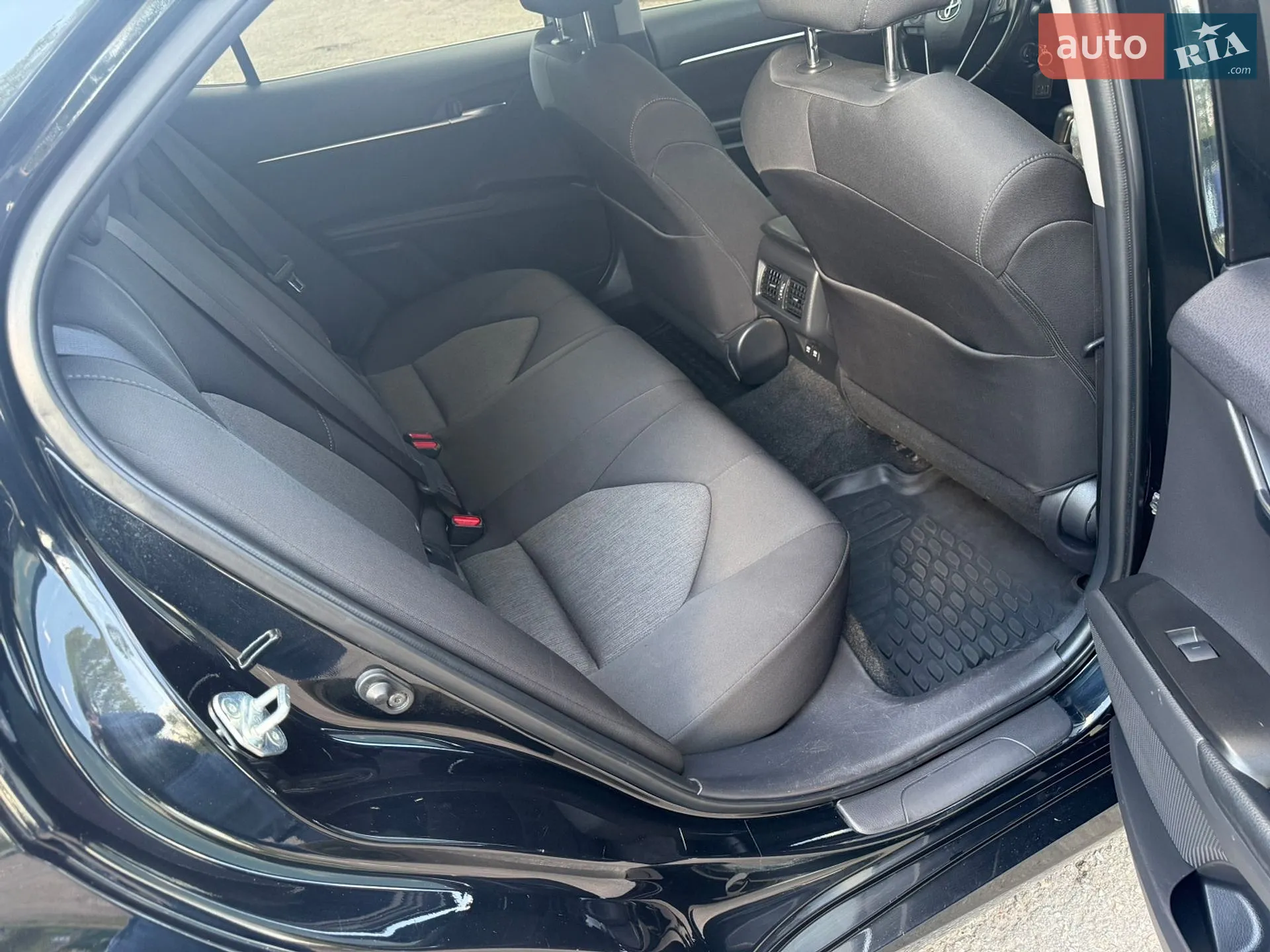 2021 Toyota Camry - мініатюра 16