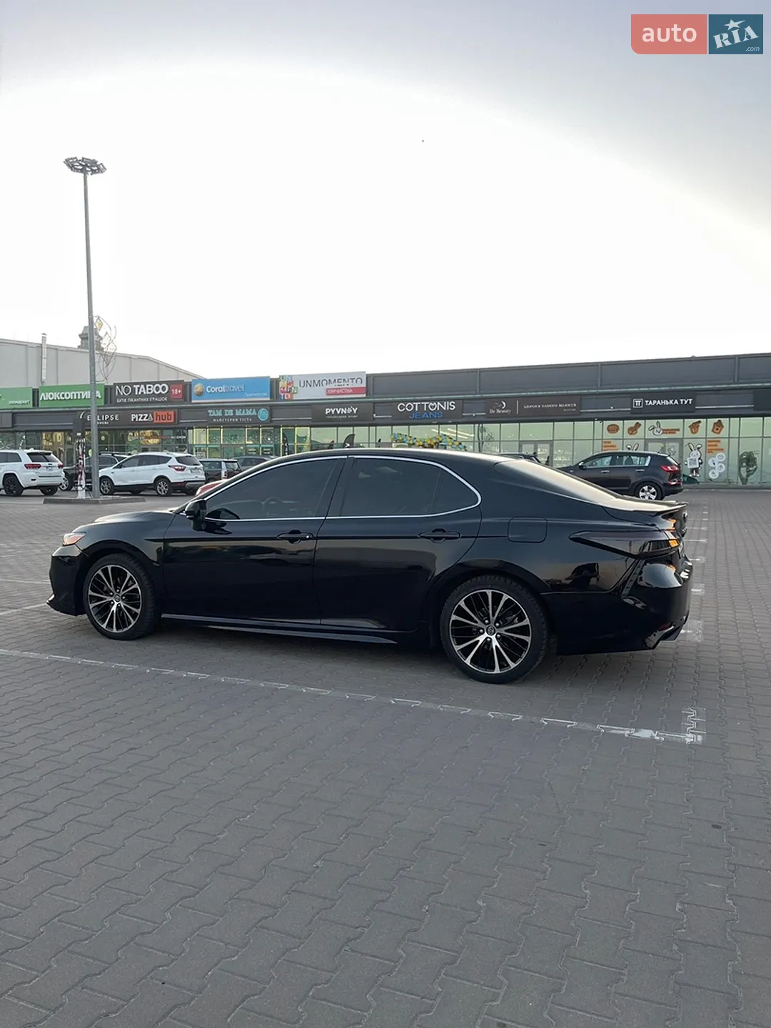 2017 Toyota Camry - мініатюра 23