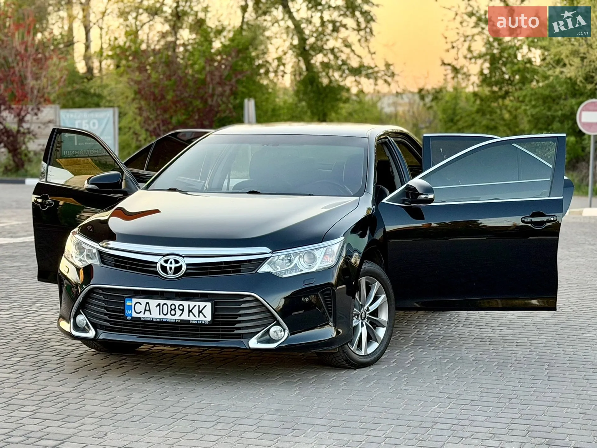 2014 Toyota Camry - мініатюра 23