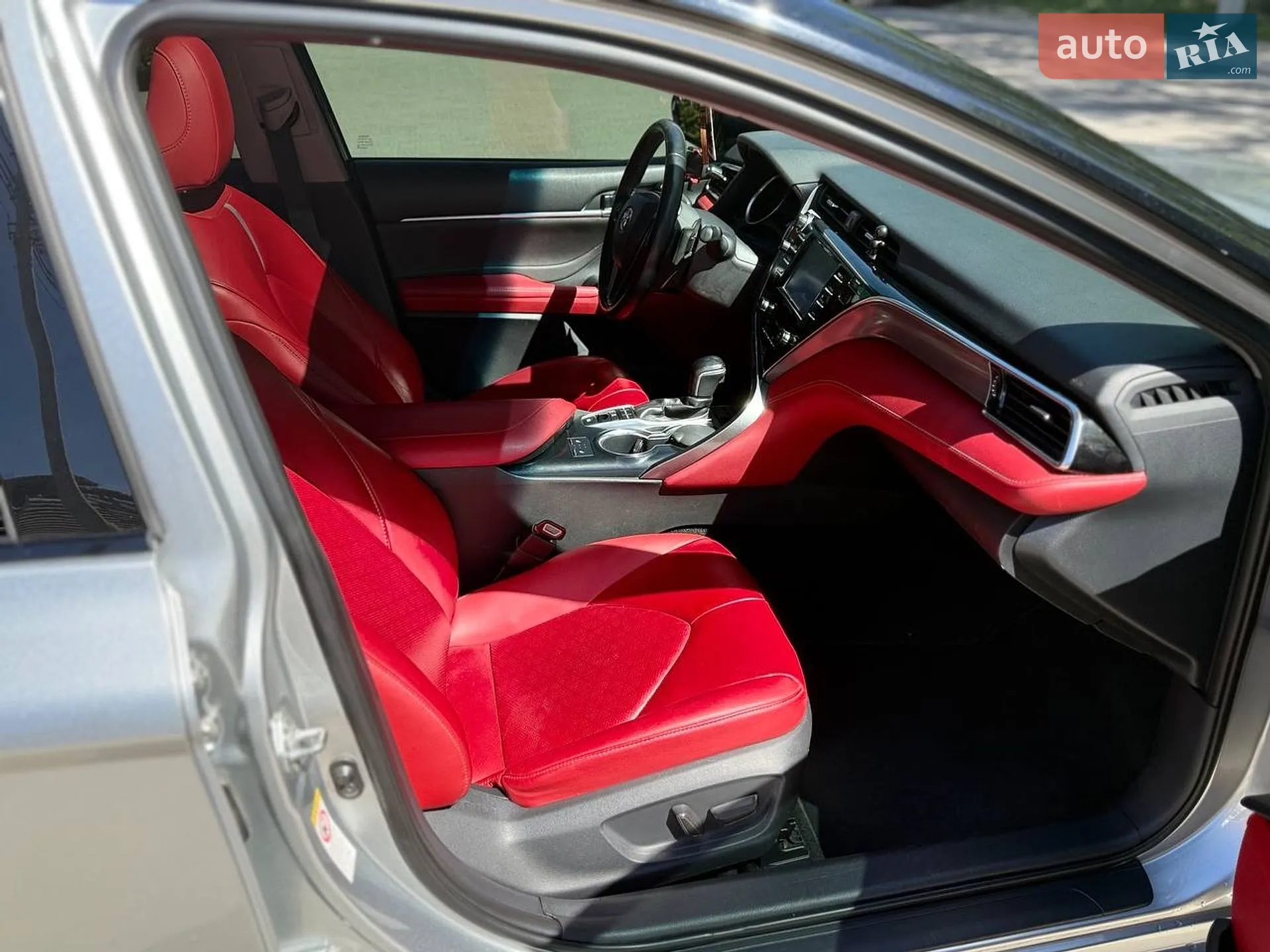 2018 Toyota Camry - мініатюра 32