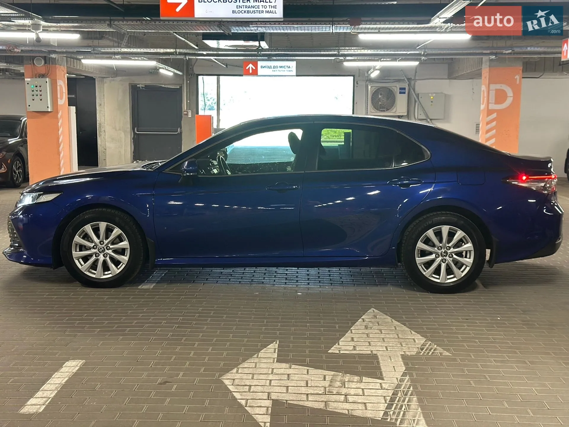 2020 Toyota Camry - мініатюра 7