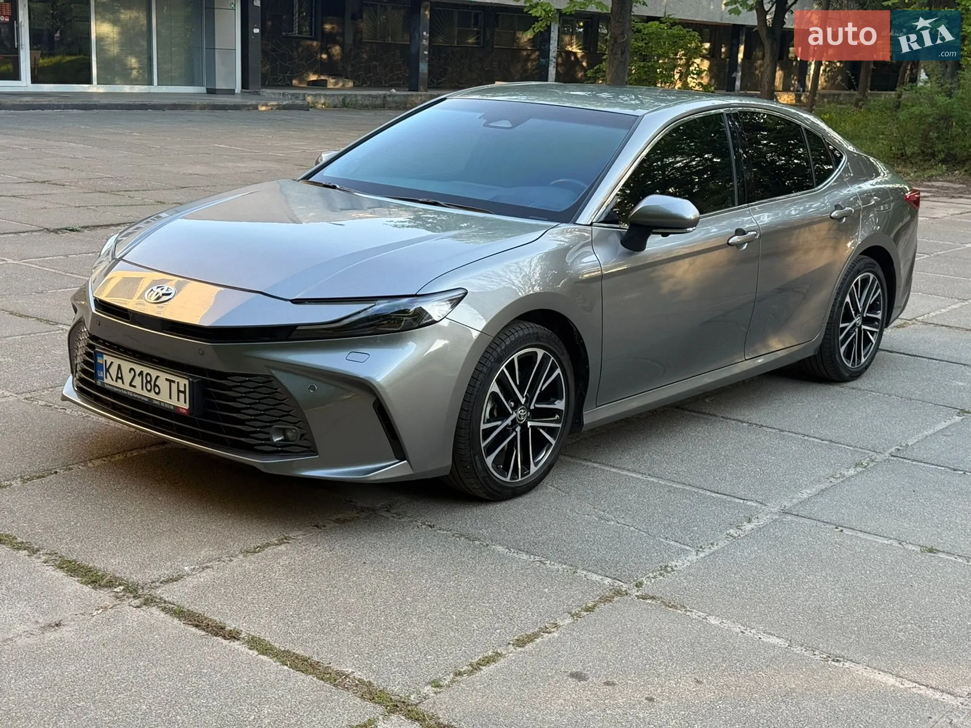 2024 Toyota Camry - фото 1