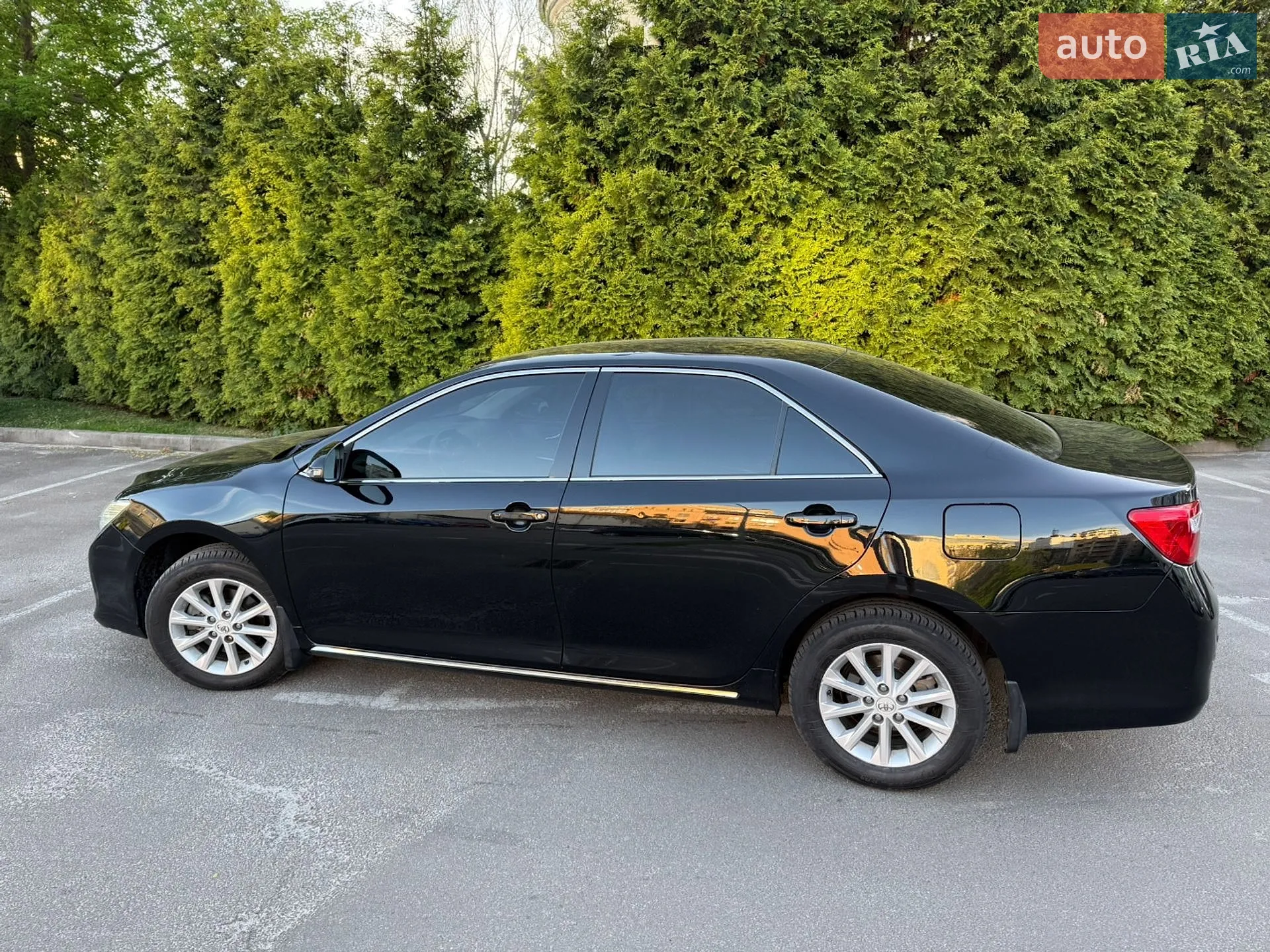 2011 Toyota Camry - мініатюра 2