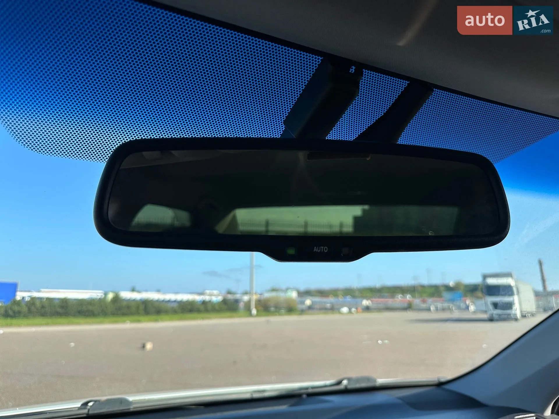 2012 Toyota Camry - мініатюра 24